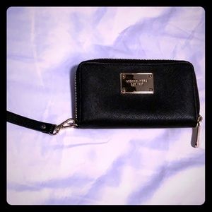 Michael Kors black wristlet